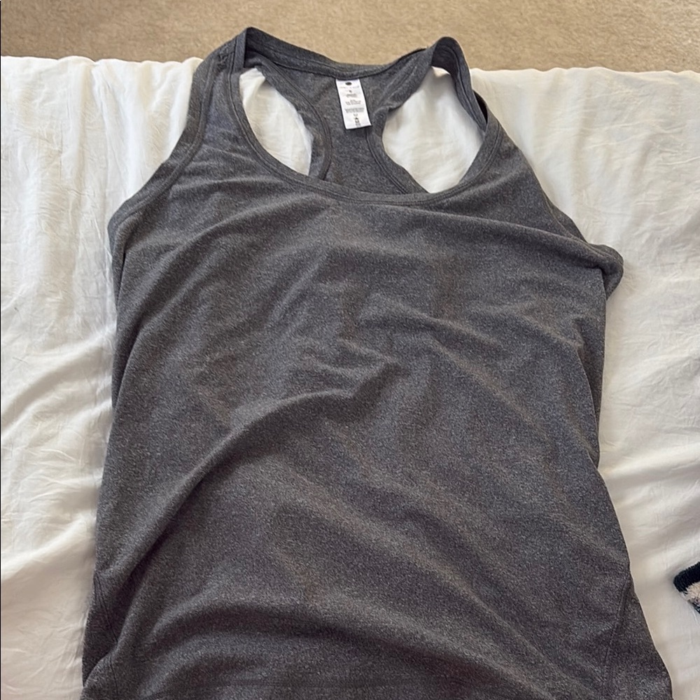 Yogalicious Gray Athletic Women’s Tank Small